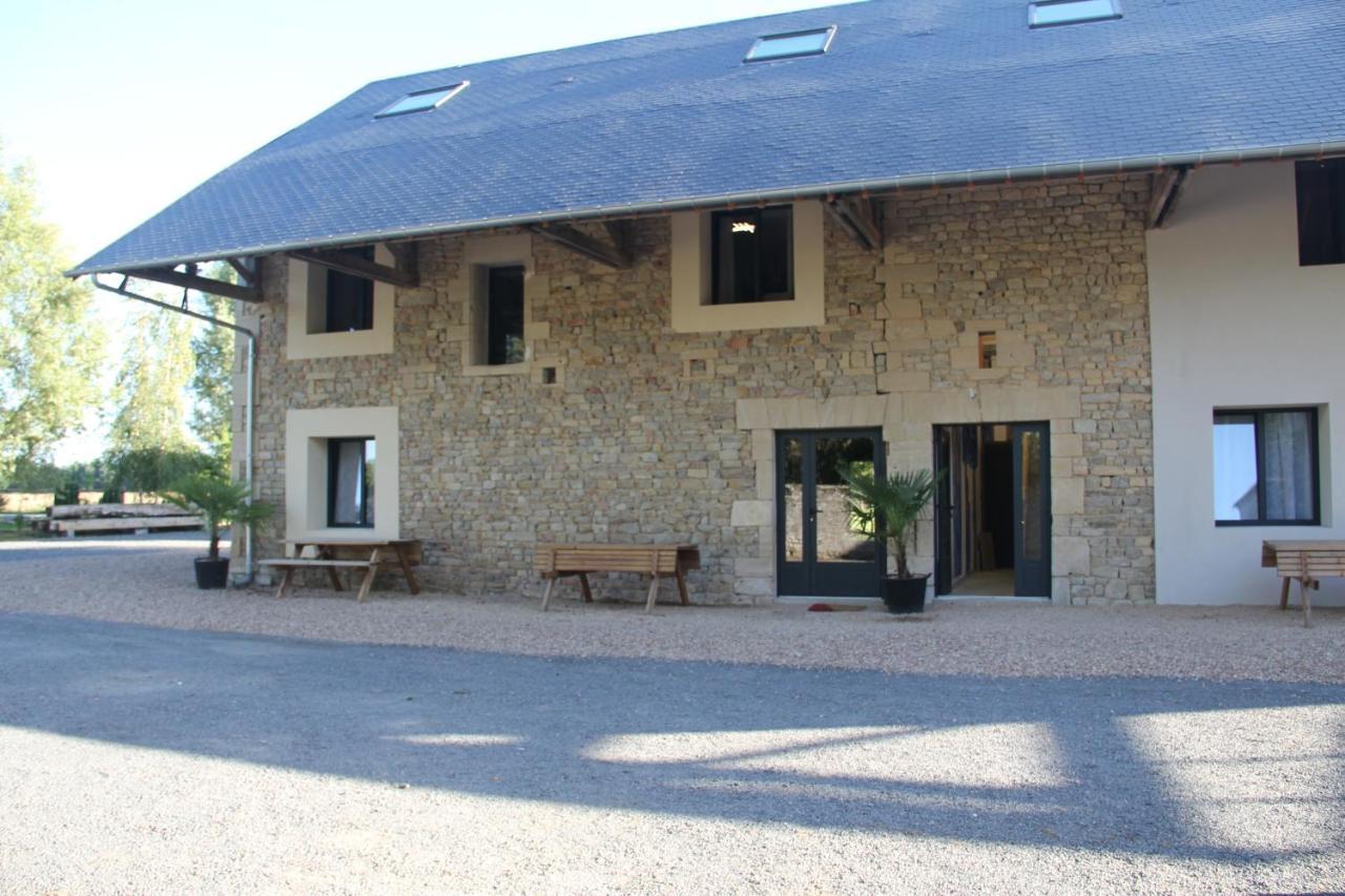 Logis Du Grand Pin Lejlighed Saint-Martin-des-Entrées Eksteriør billede
