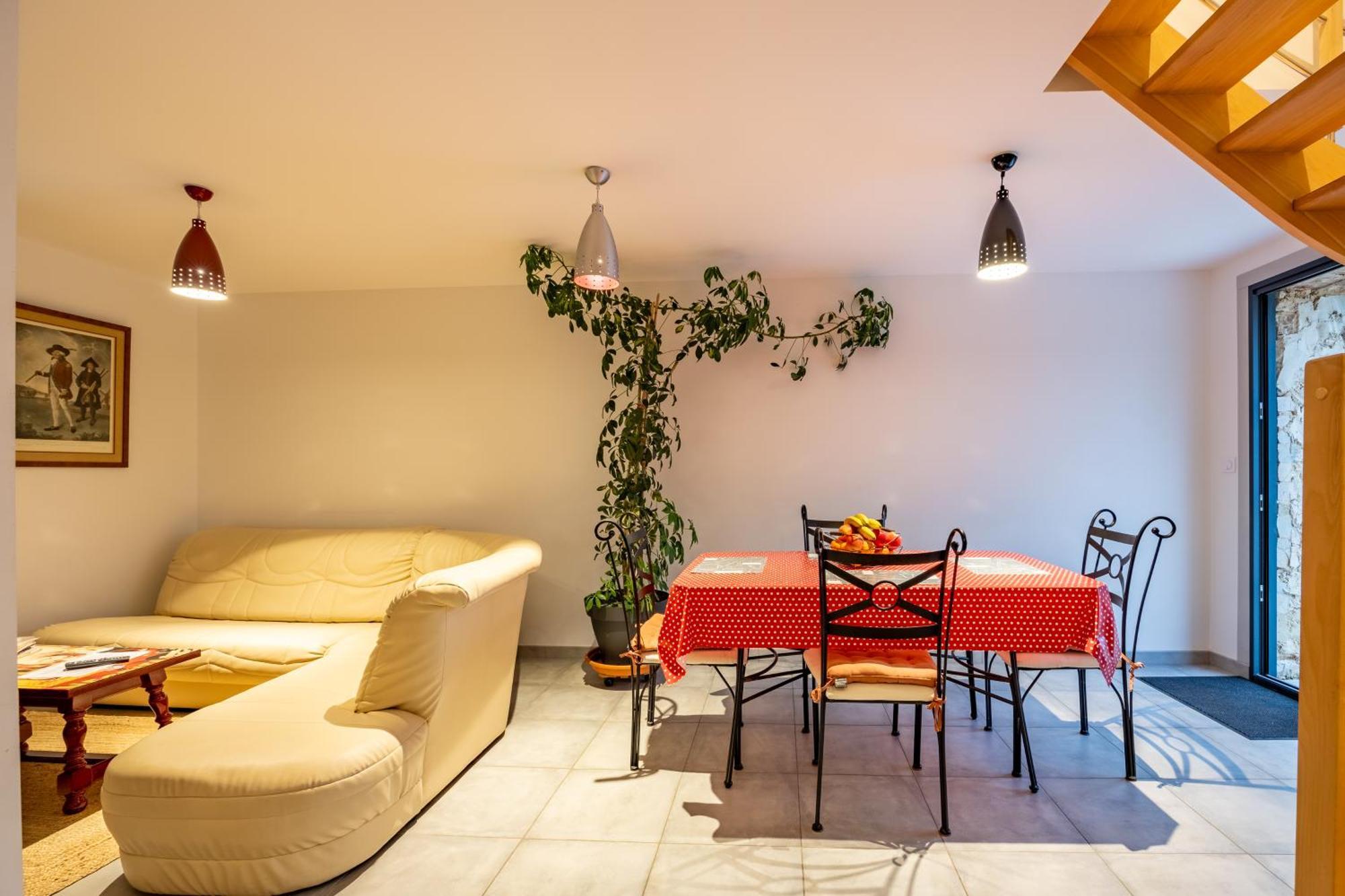 Logis Du Grand Pin Lejlighed Saint-Martin-des-Entrées Eksteriør billede