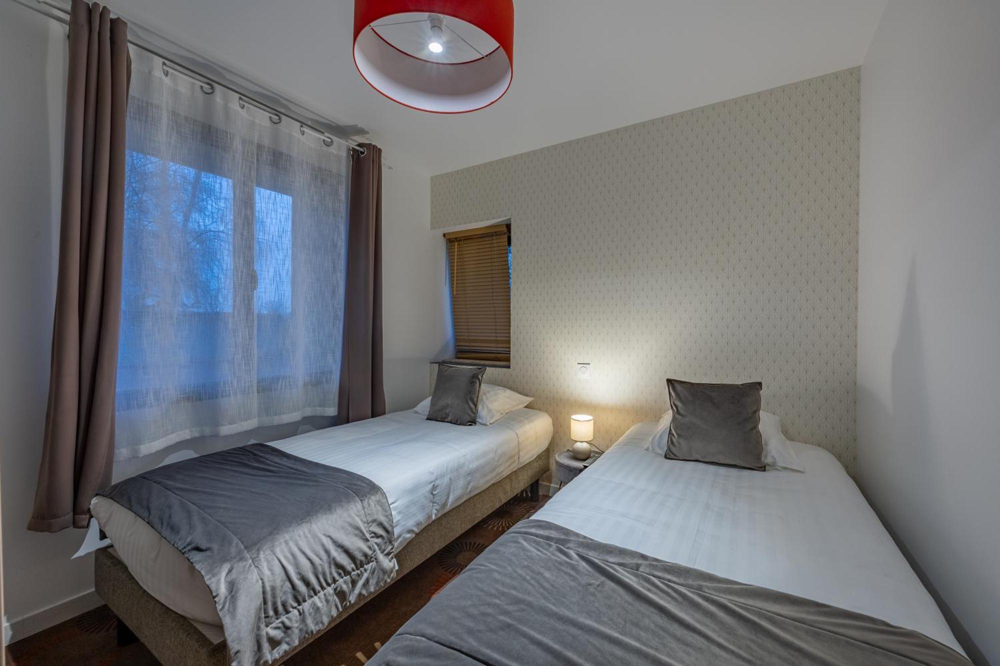 Logis Du Grand Pin Lejlighed Saint-Martin-des-Entrées Eksteriør billede